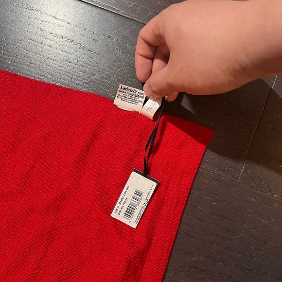 BNWT Moschino teddy bear red wool scarf M1857 unisex made in Italy - Picture 4 of 7